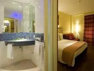 De La Place Des Alpes 2* Παρίσι