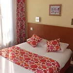 De La Place Des Alpes Hotel