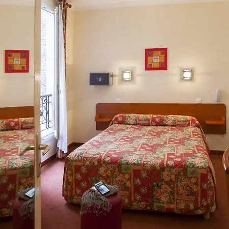 De La Place Des Alpes Hotel Paris