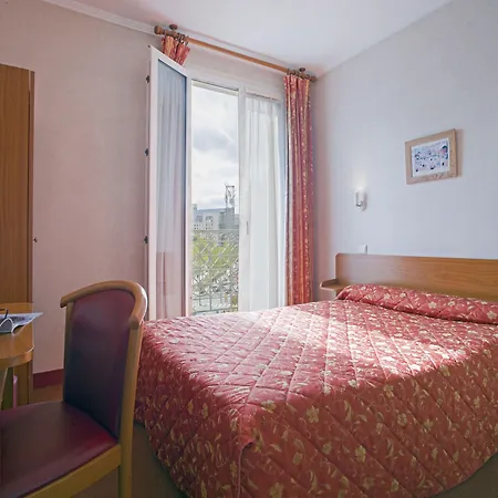 De La Place Des Alpes מלון פריז