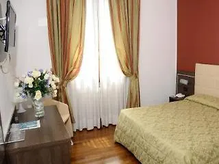 Hotel De La Place Des Alpes
