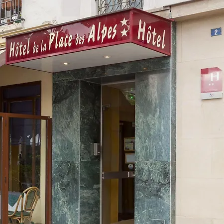 De La Place Des Alpes Hotel Parijs