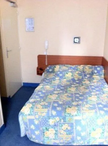 De La Place Des Alpes Hotel