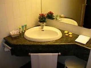 De La Place Des Alpes Hotel 2*