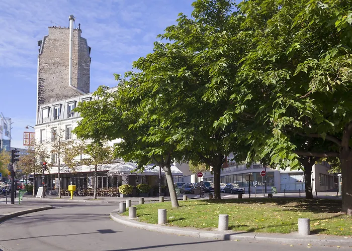 מלון De La Place Des Alpes